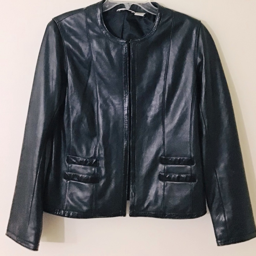 Laura, Ashley, black leather jacket